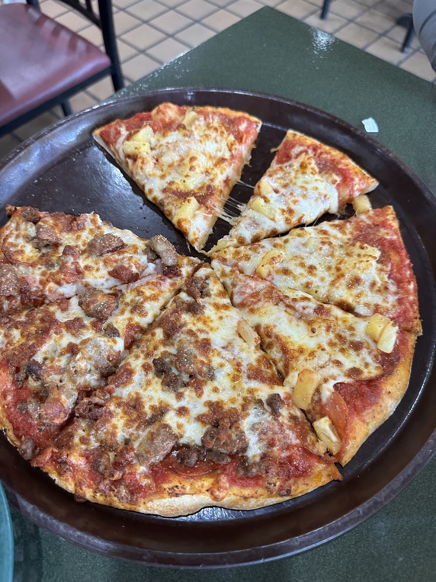 Jendy's Pizzeria-8