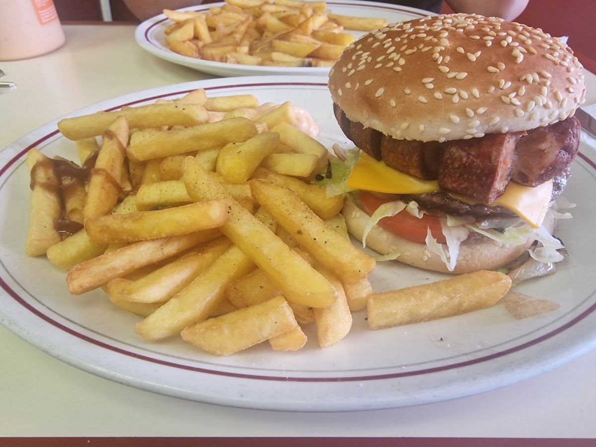Jenny's Restaurants - Hayes-4