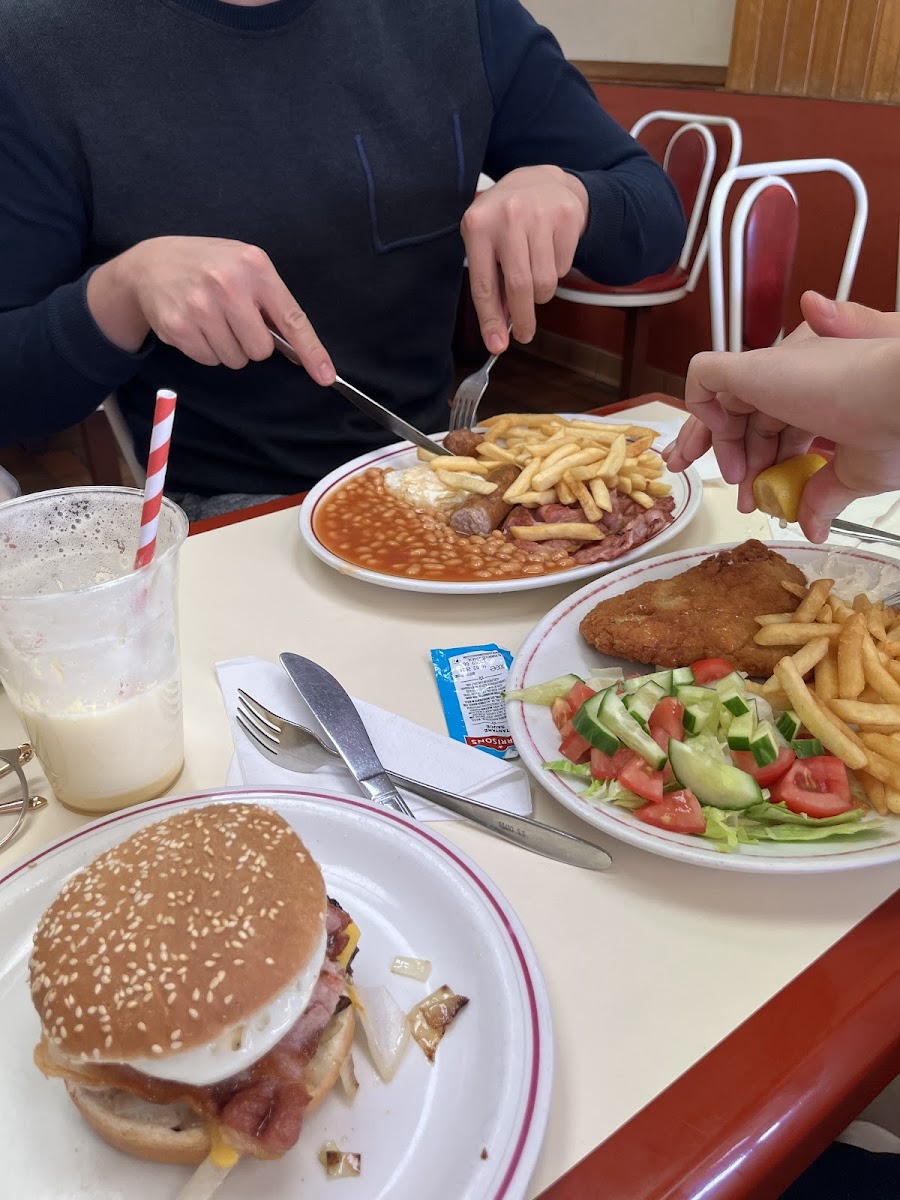Jenny's Restaurants - Hayes-9