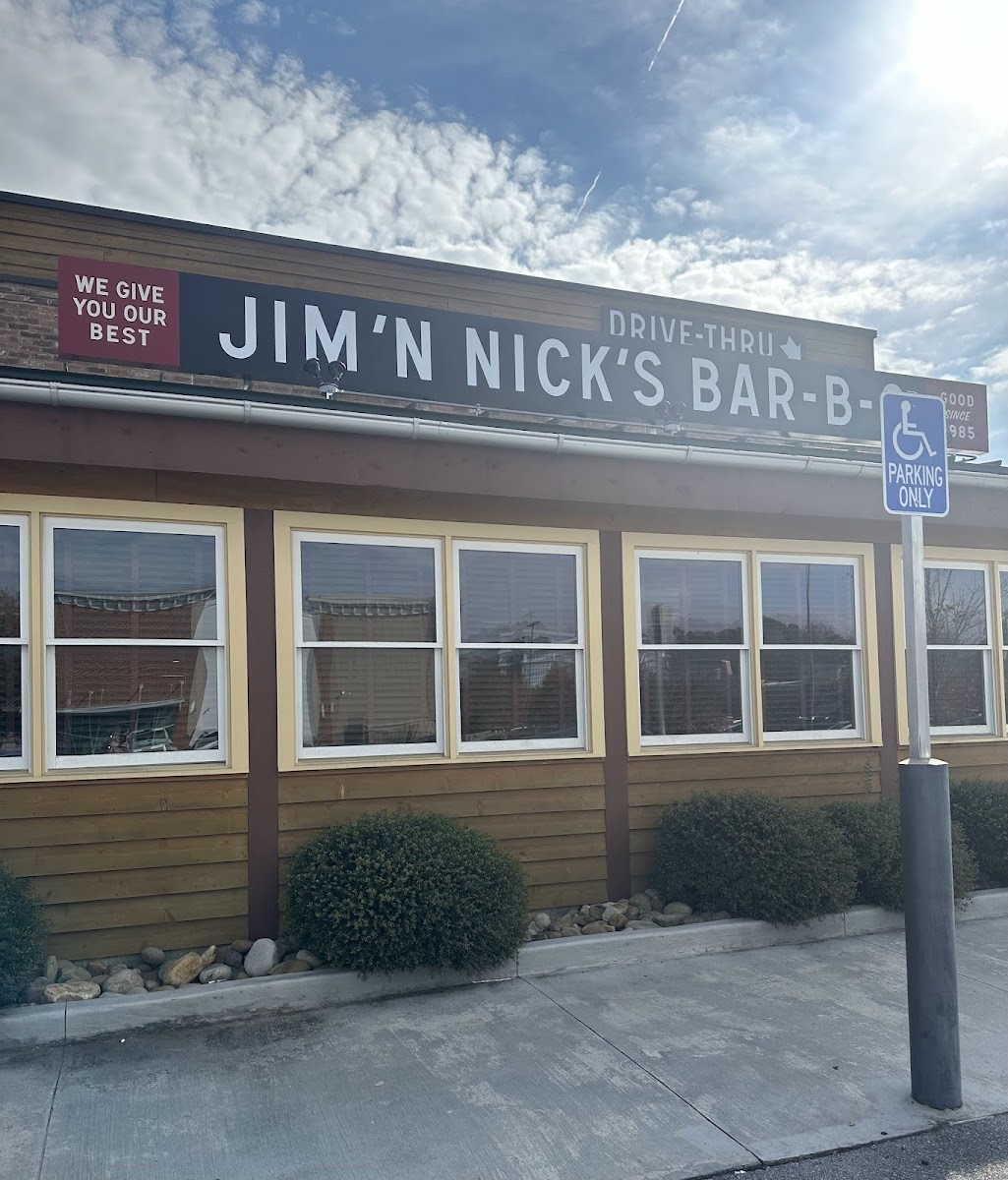 Jim 'n Nick's Bar-B-Q