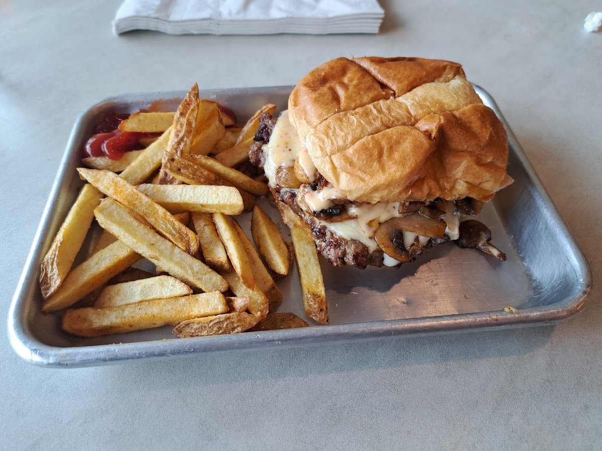 Jimmies Restaurant-10