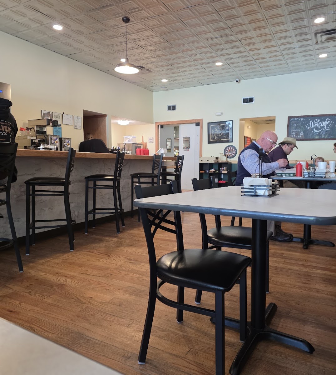 Jimmies Restaurant-2