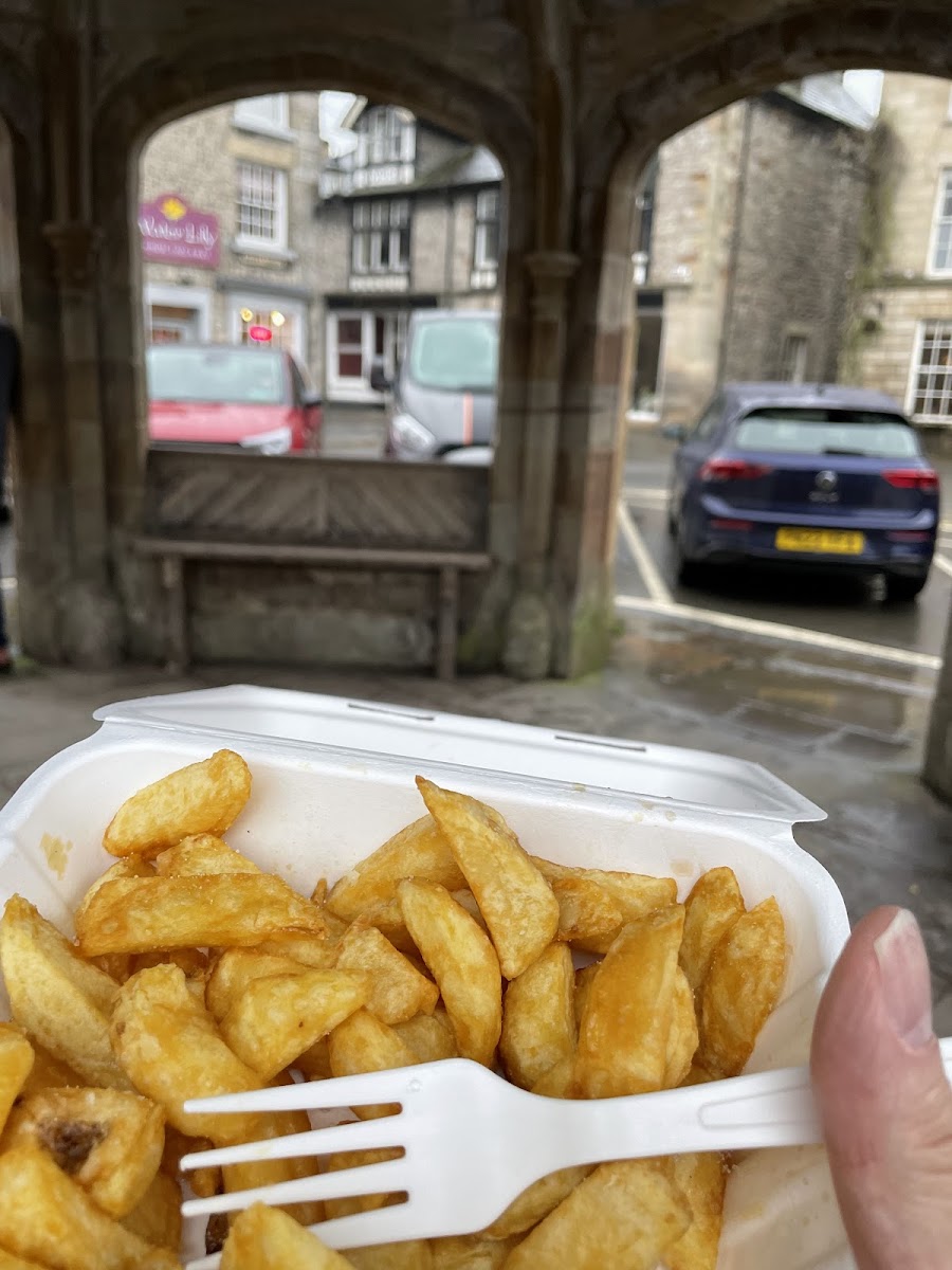 Jingling Lane Fish & Chips-6