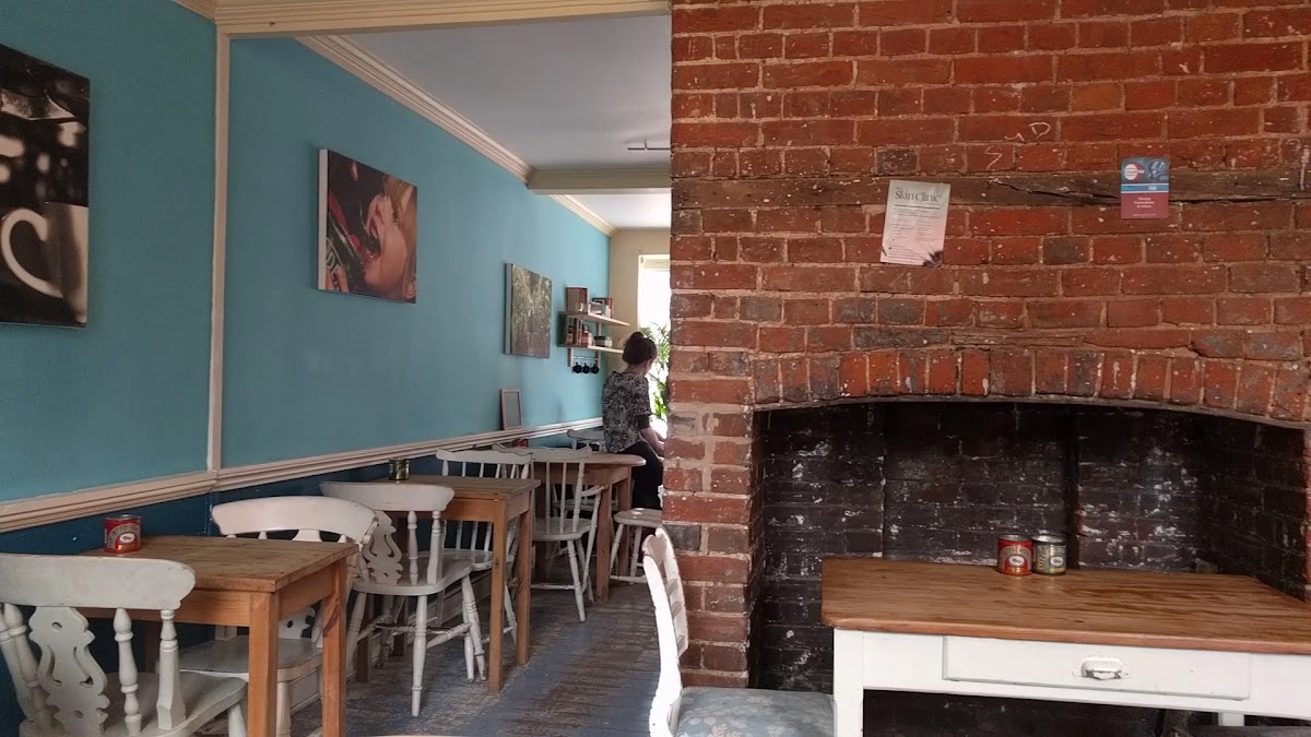 Jittermugs Coffee Wine And Tapas Bar-2