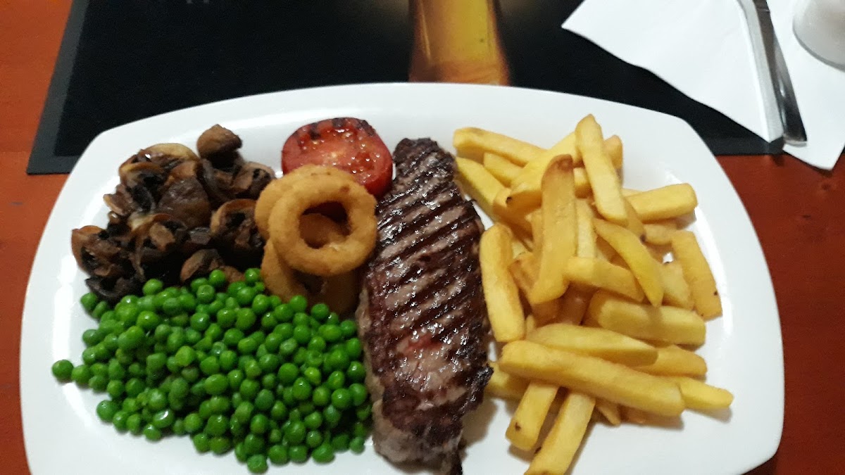 Jjs Bar And Restaurant-8