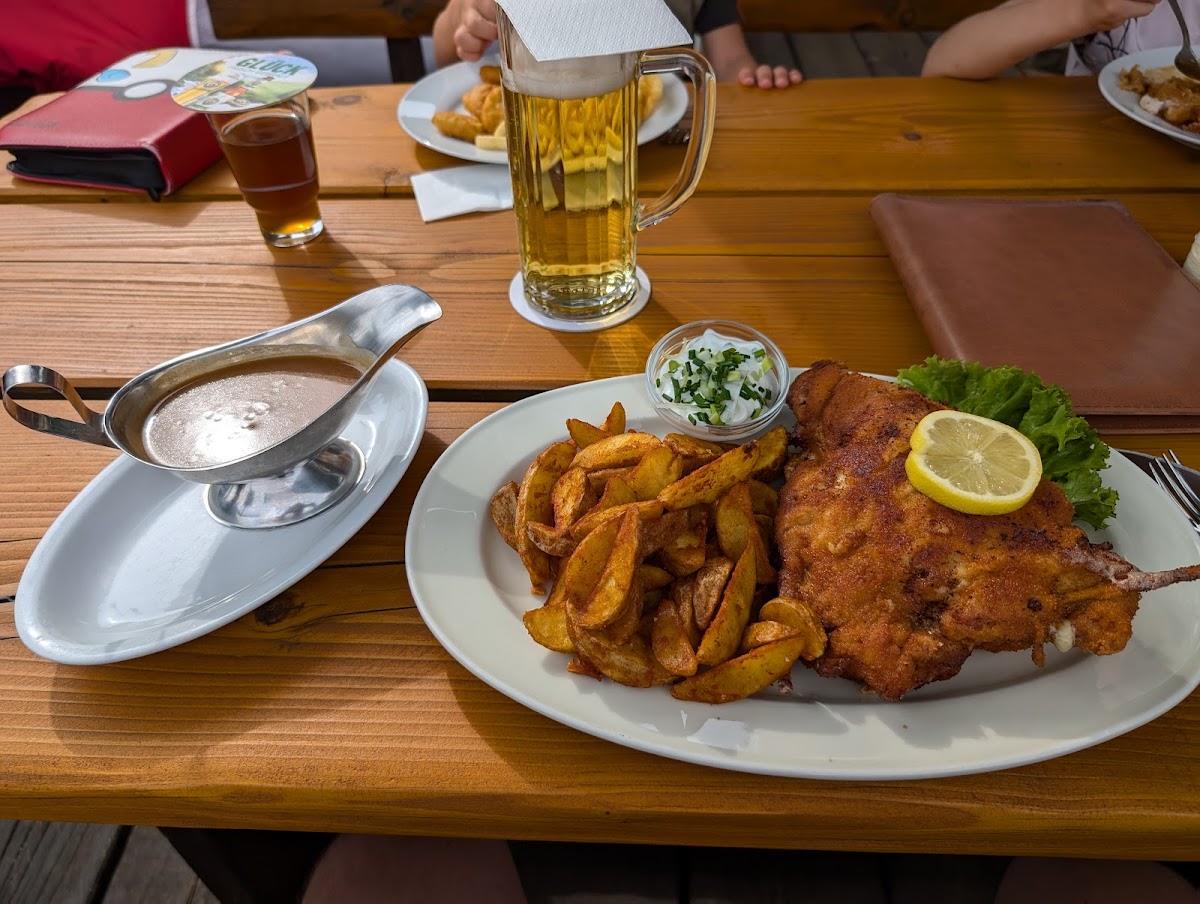 Jjs Raugrund - Restaurant, Bar, Biergarten-5