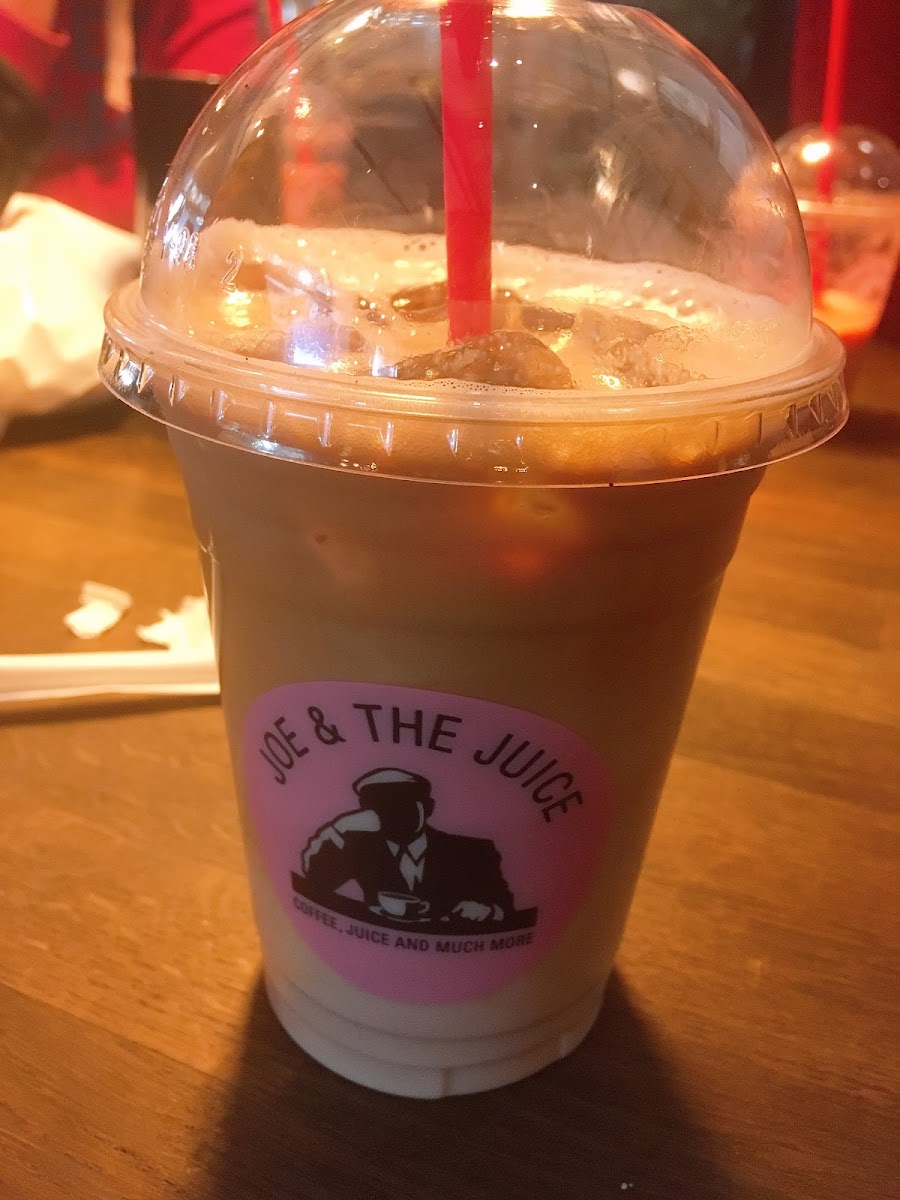 Joe & The Juice-9