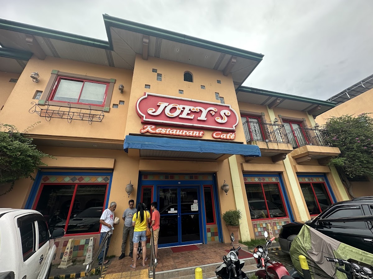 Joey's Restaurant Café-4