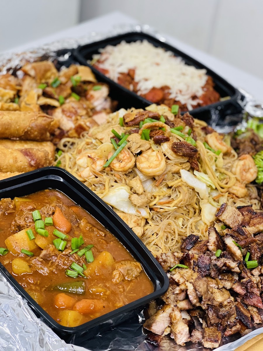 Johnny’S Grub To Go-3