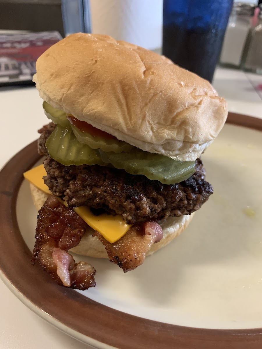 Jonesy's Cafe Llc-5