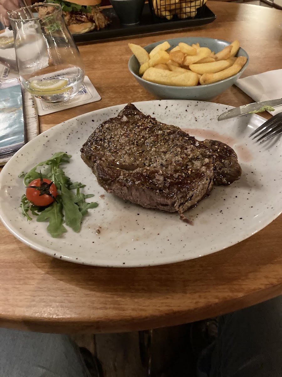 Joni's-10