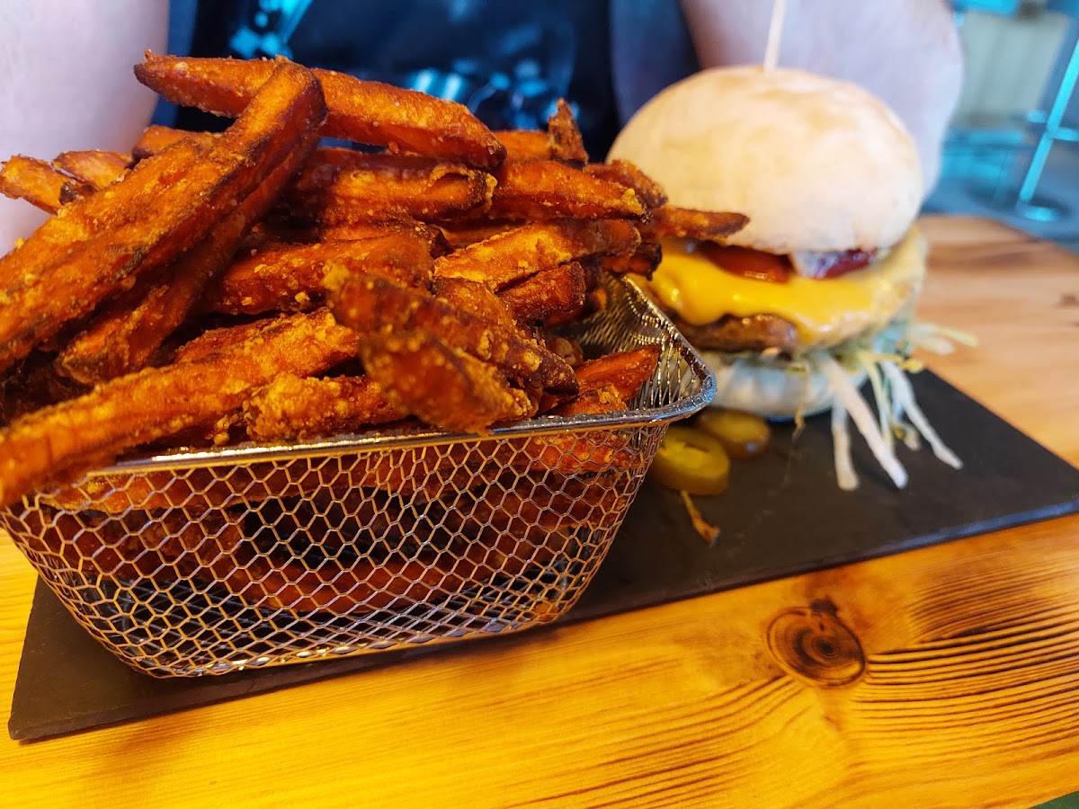 Jo's Roadhouse-9