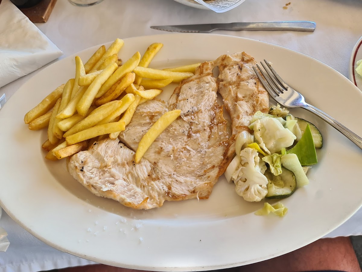José Cruz Restaurant-9
