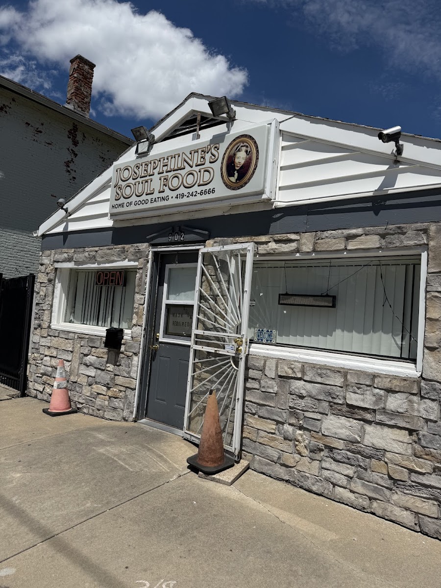 Josephine's Soul Food-3