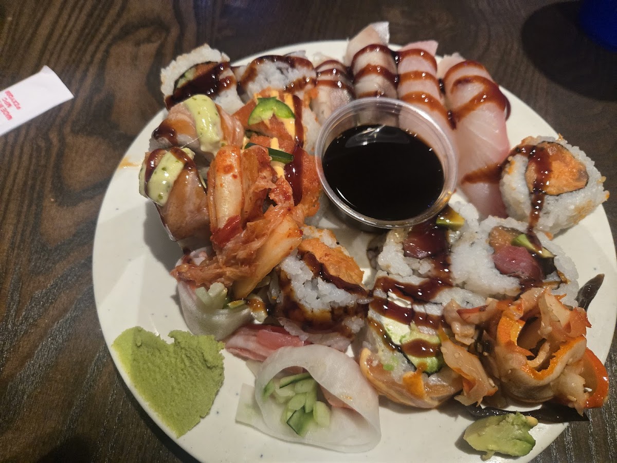 Joy Wok Super Buffet - Overland Park-4