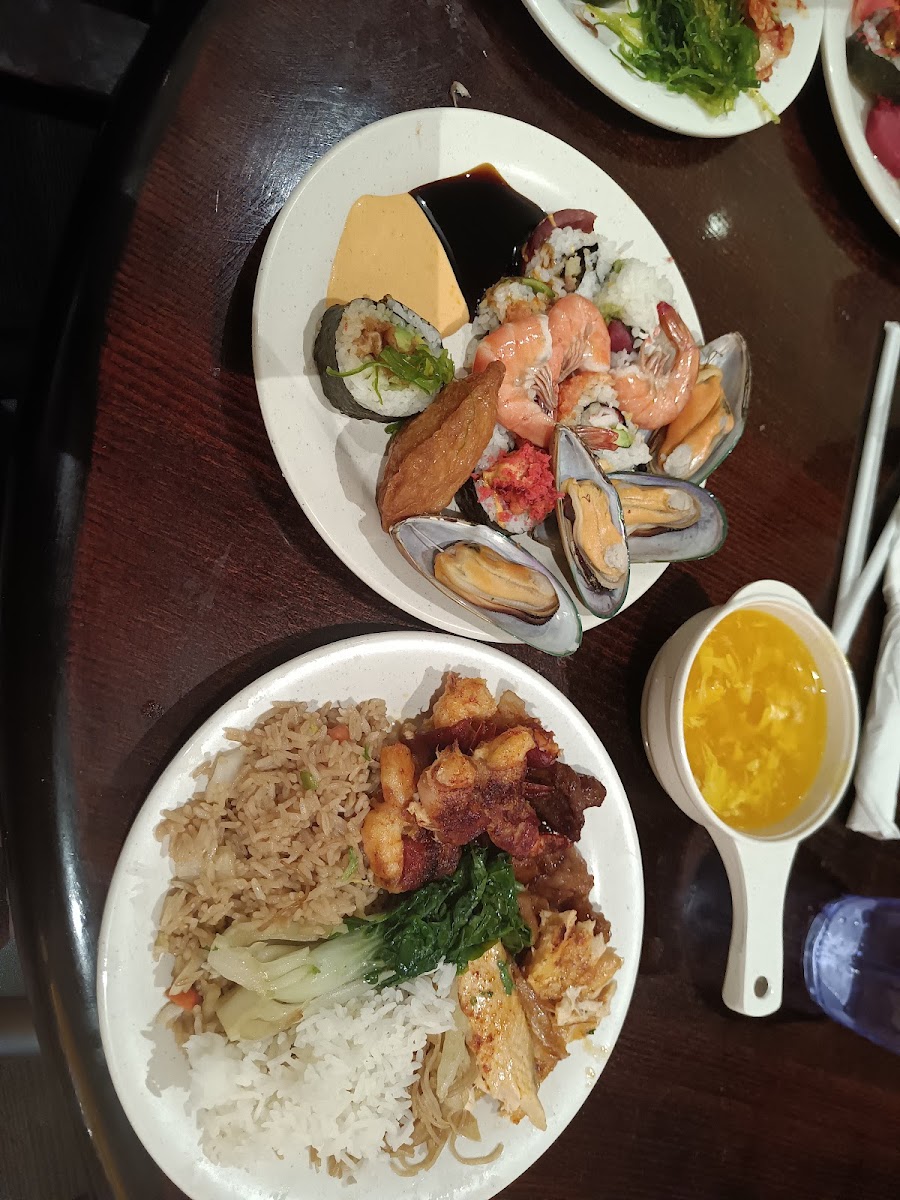 Joy Wok Super Buffet - Overland Park-5