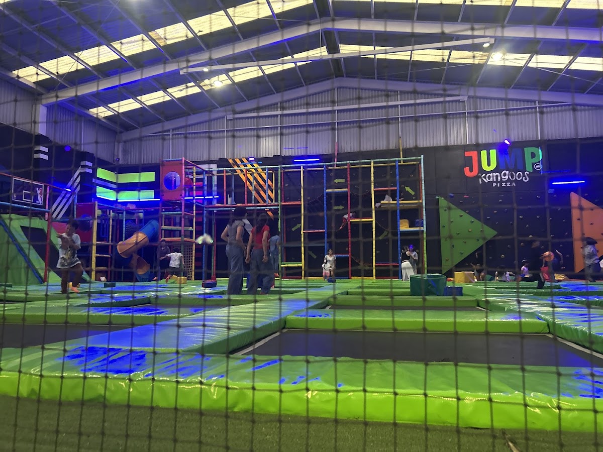 Jump Kangoo Pizza-4
