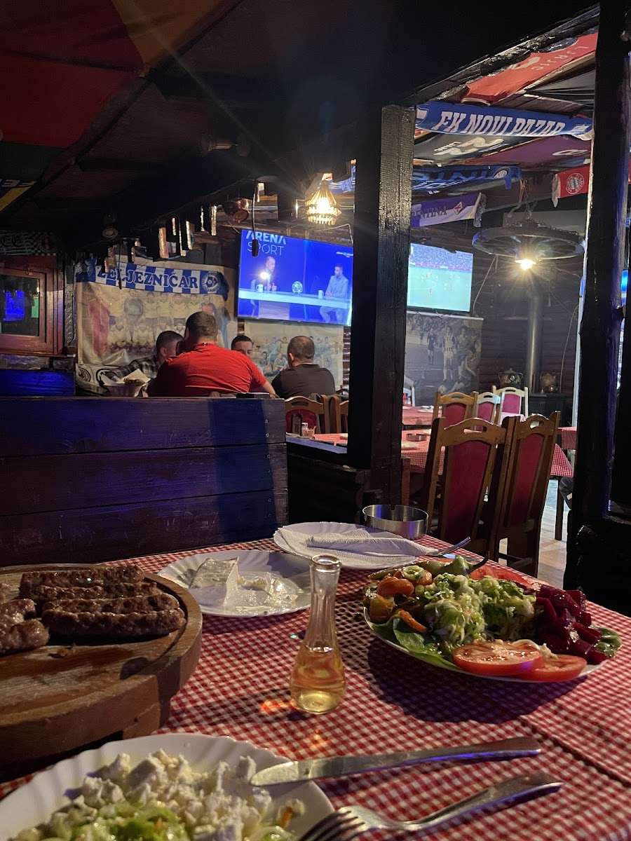 Kafana 'kod Ljutva' Plavi 5-2