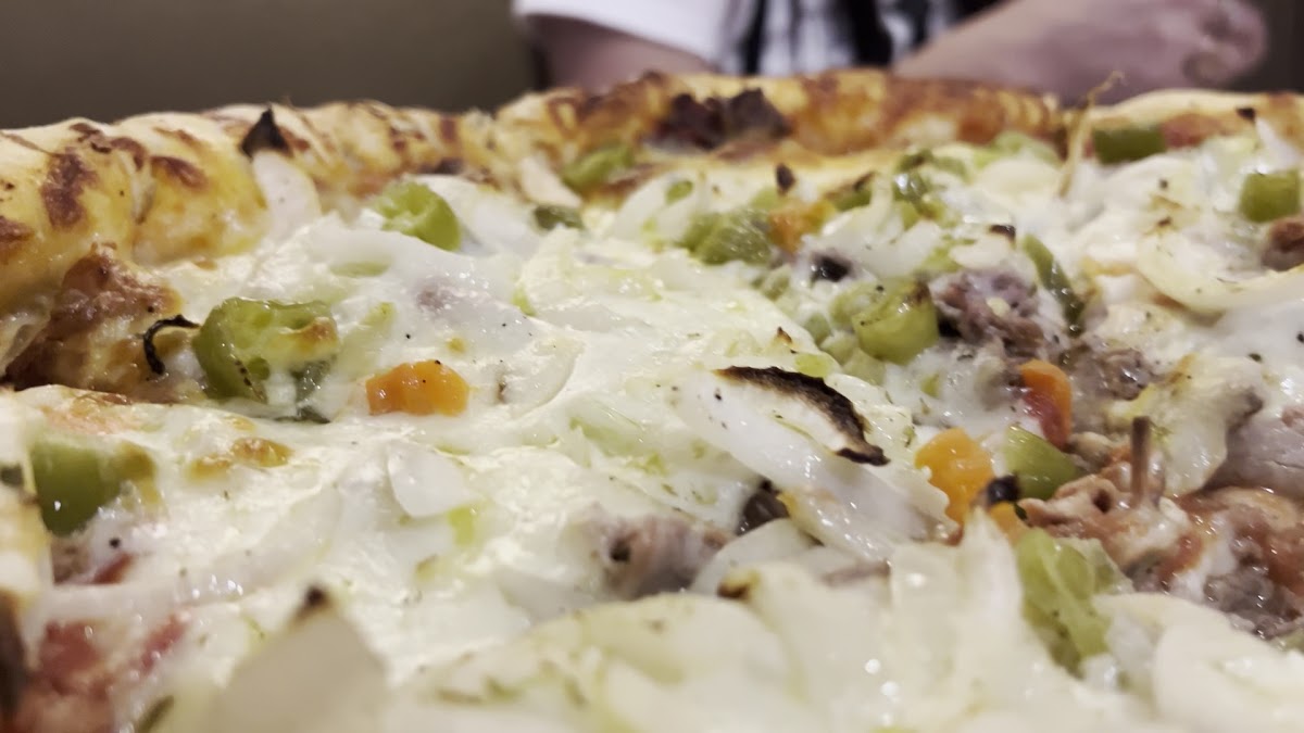 Kaiser's Of Kenosha Pizza Restaurant & Pub-2