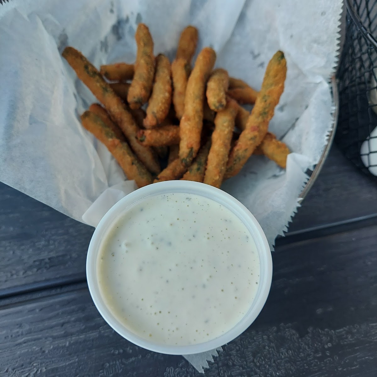 Kaiser's Of Kenosha Pizza Restaurant & Pub-7