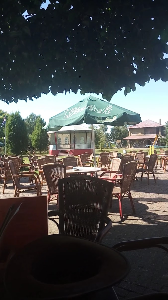 Kakelbont, Eetgeleghenheid-2