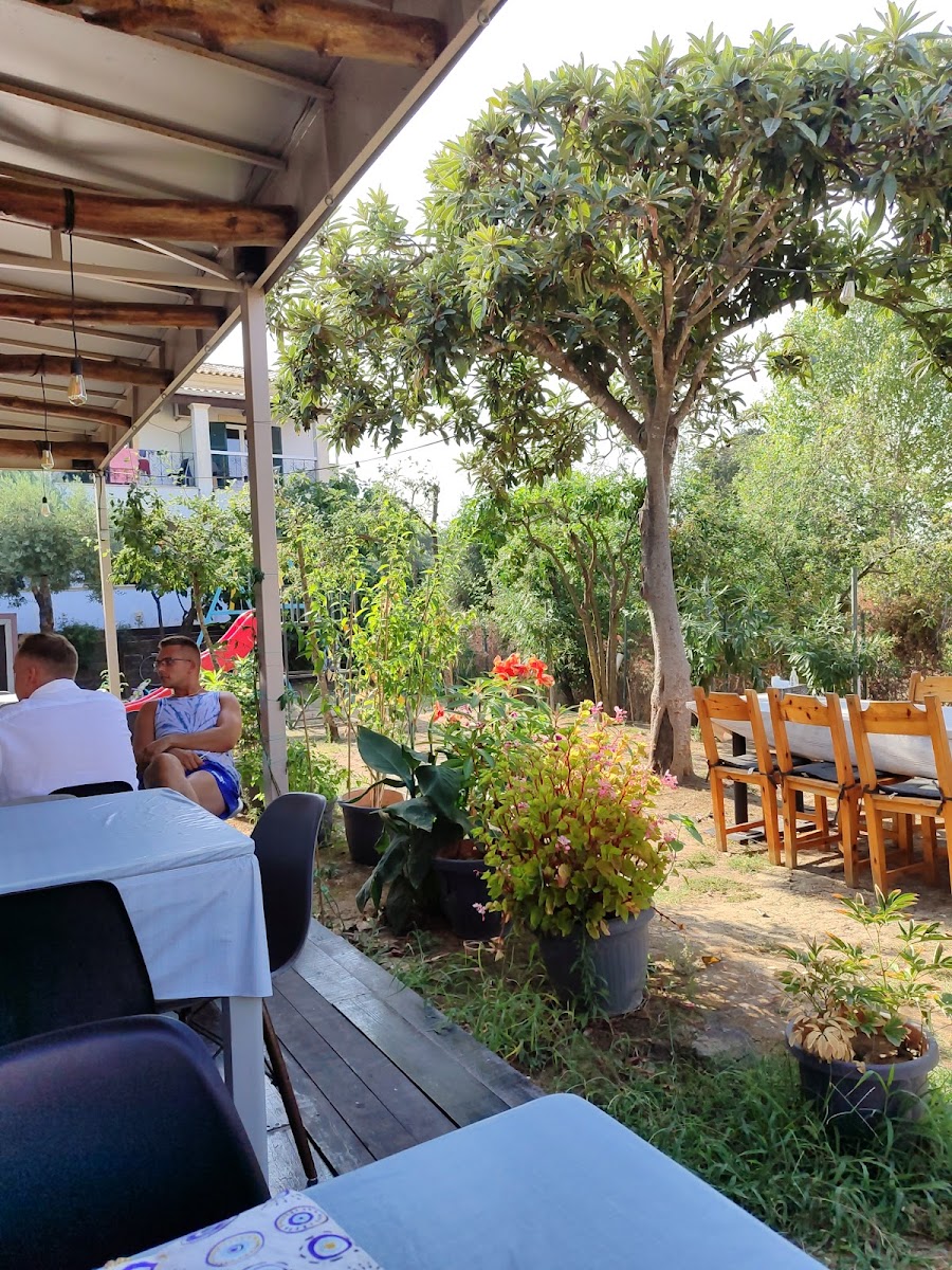 Kalamaki Grill