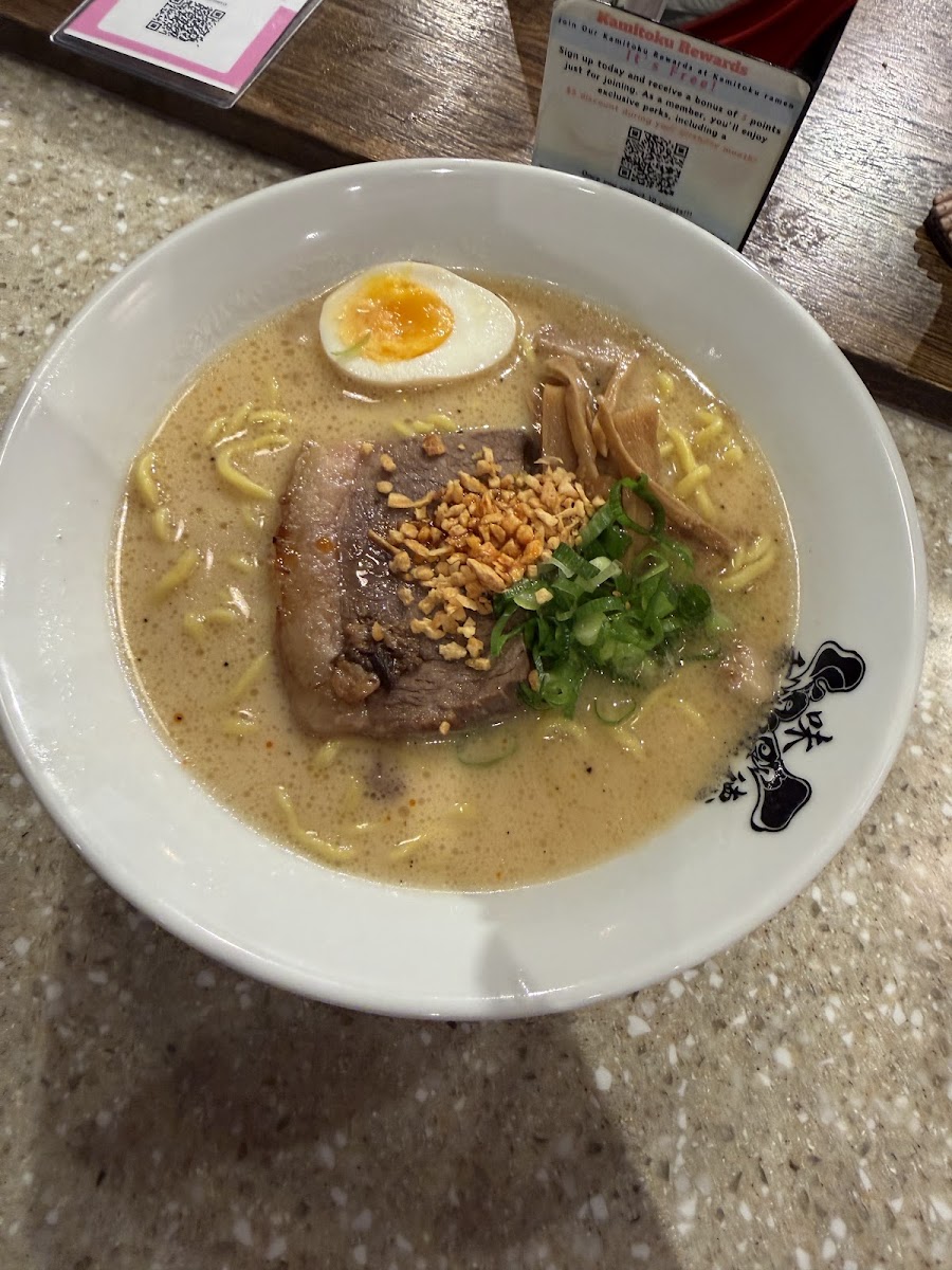 Kamitoku Ramen Ward Center-4