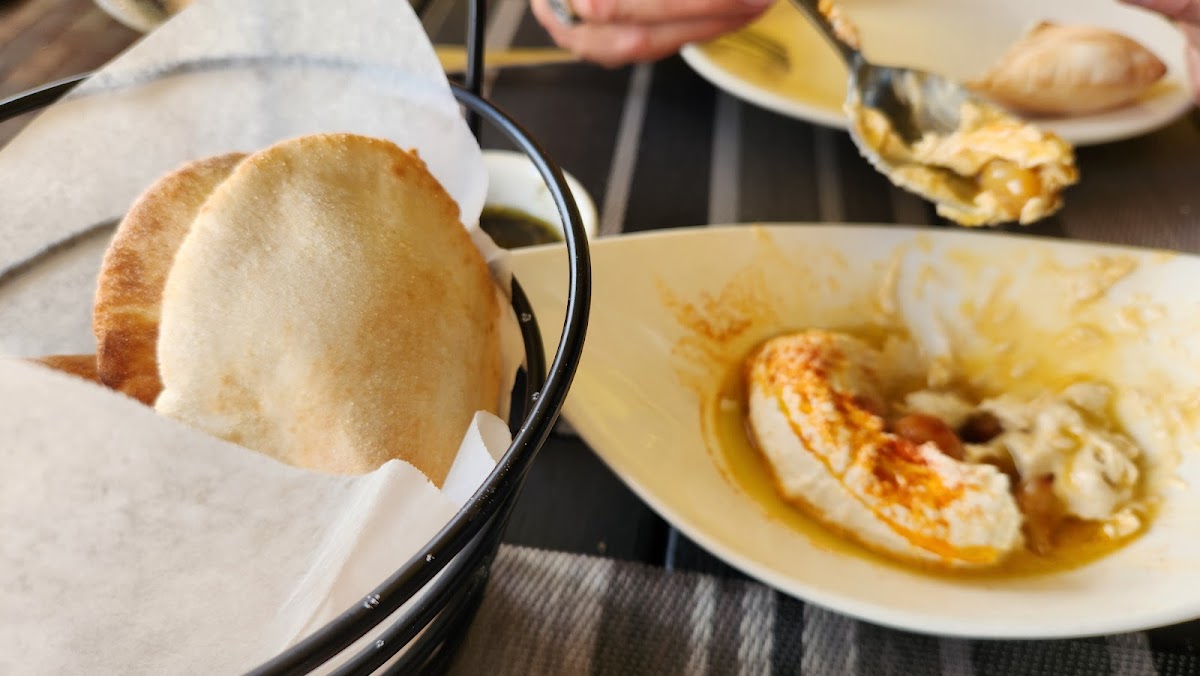 Kareem's Lebanese Kitchen-9
