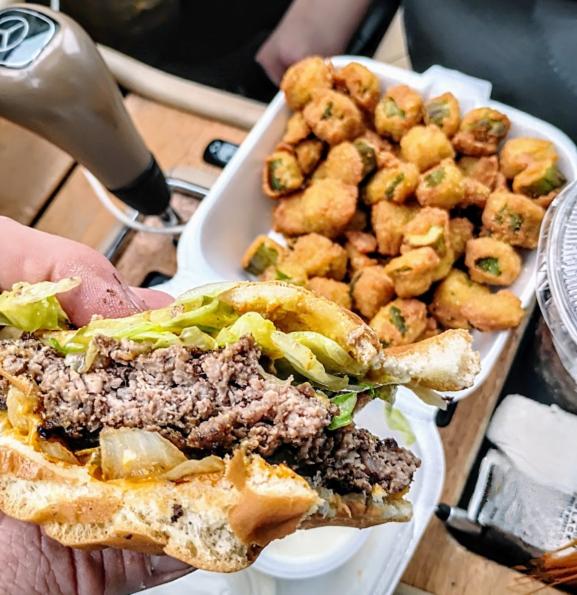 Karl's Famous Burgers-2