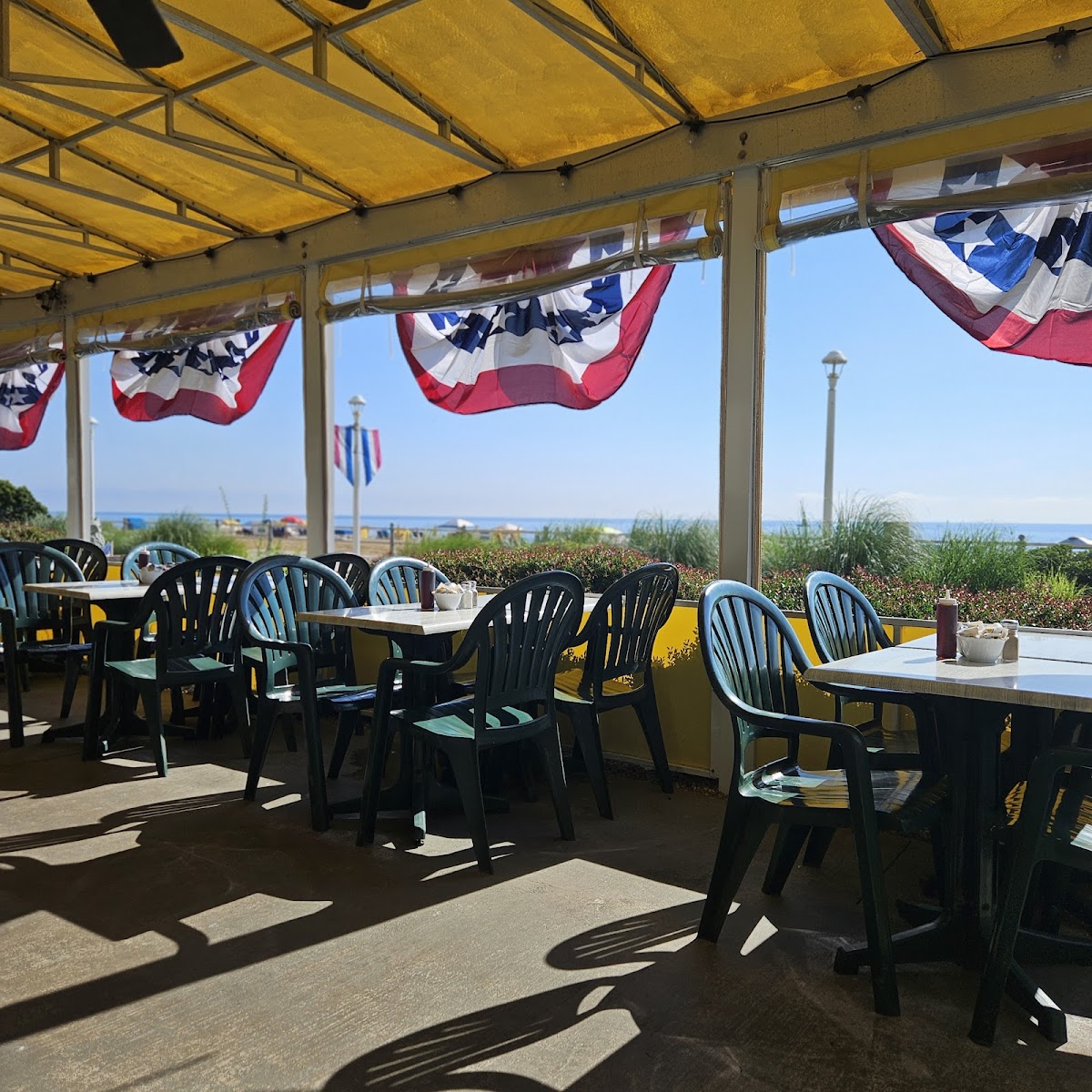 Katie's 33Rd Street Cafe-3