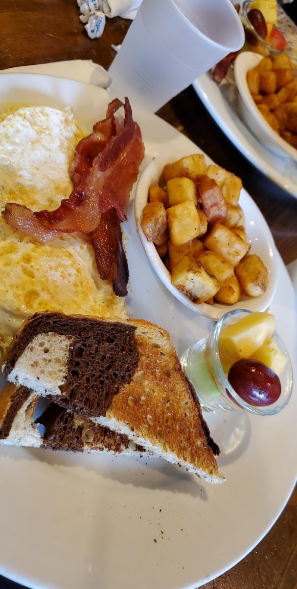 Katie's Coffee House-8