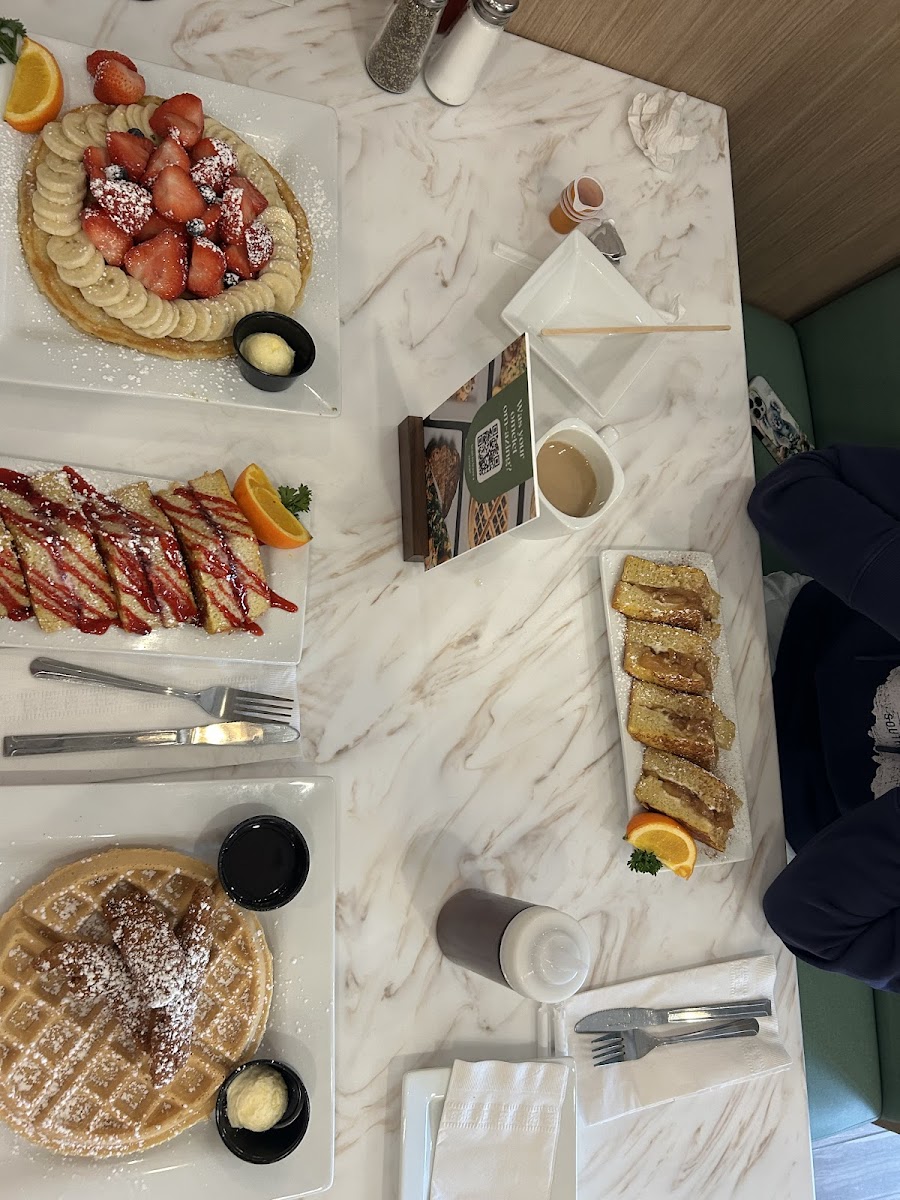 Keke's Breakfast Cafe-7