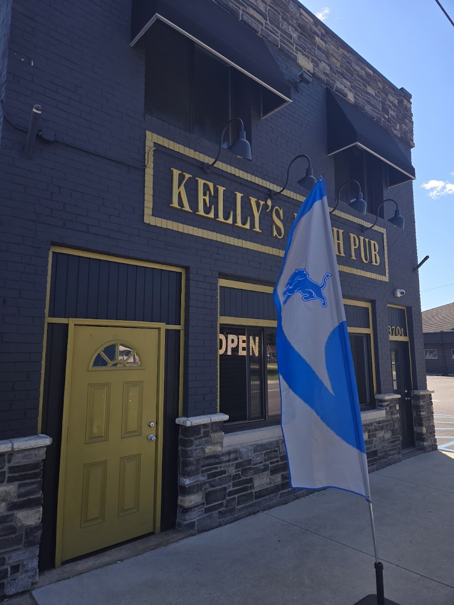 Kelly's Irish Pub