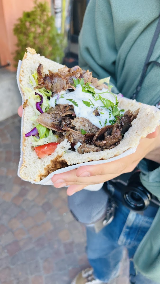 Kervan Imbiss - Vegan Vegetarisch Klassisch-4