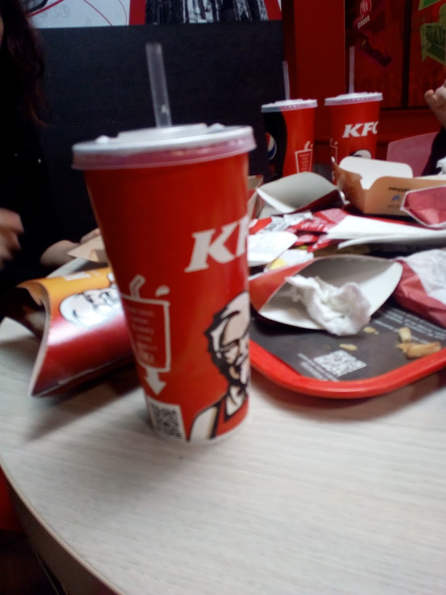 Kfc Châlons-En-Champagne-10