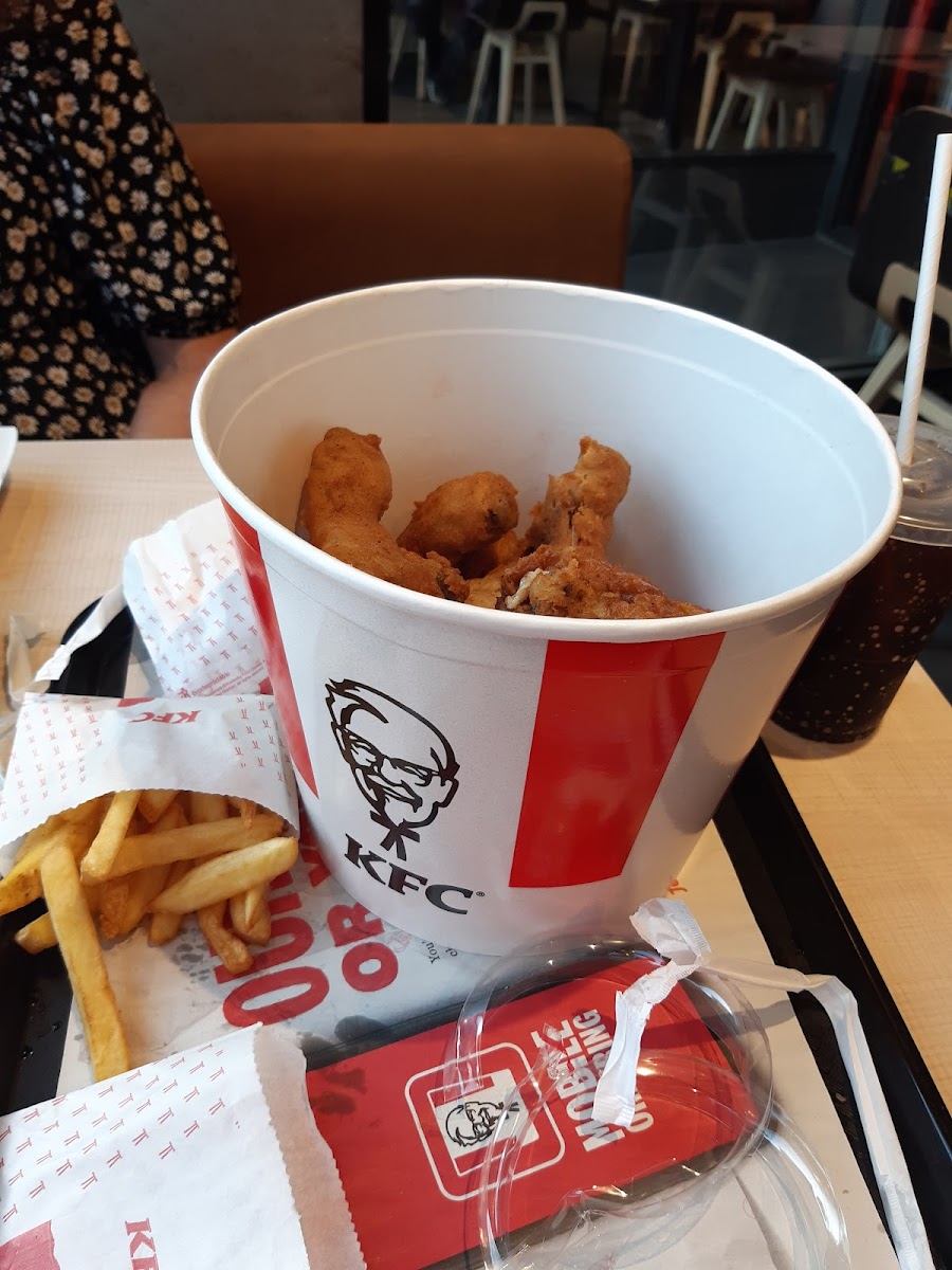 Kfc Golders Green - Golders Green Road-5