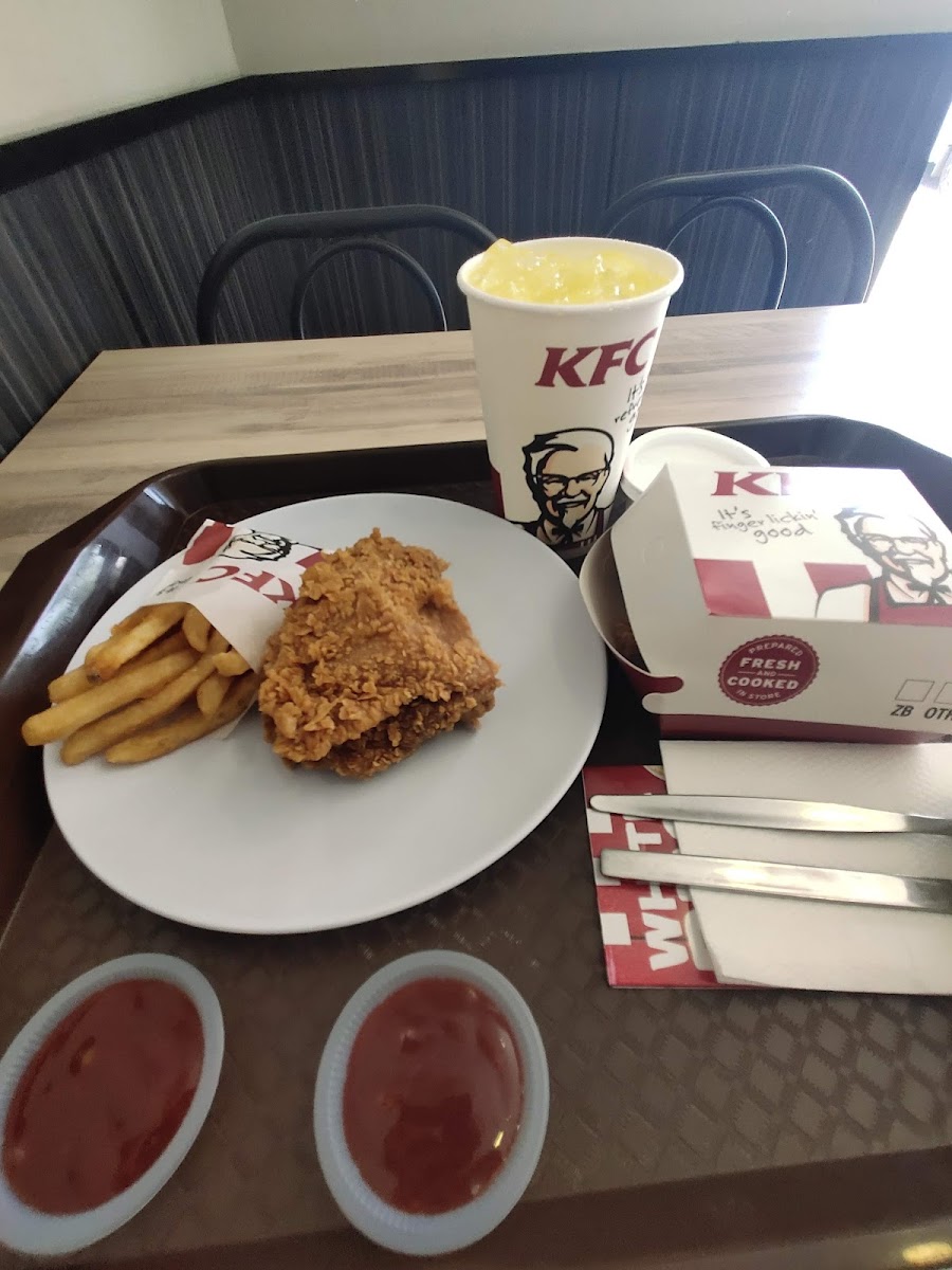 Kfc Kidurong-7