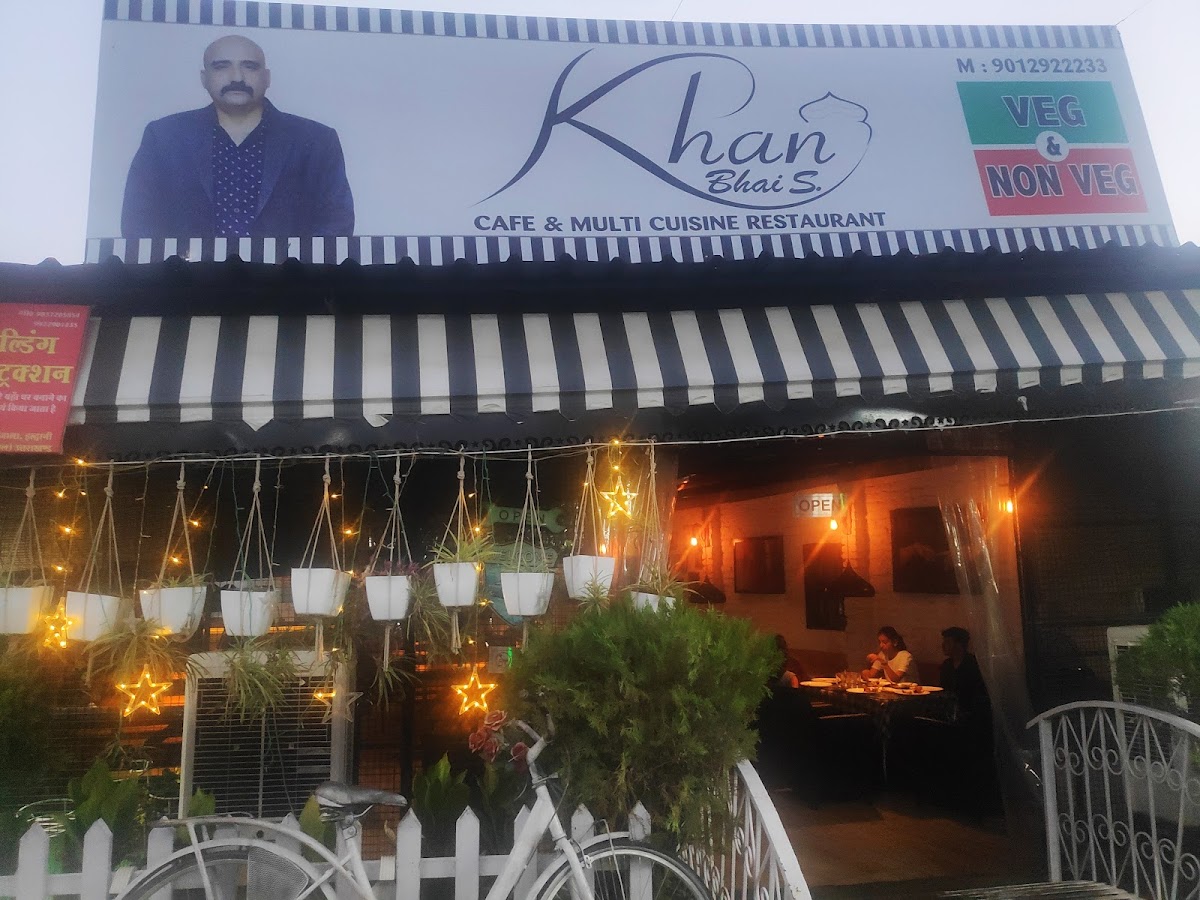 Khan Bhai S. Hotel & Restaurant