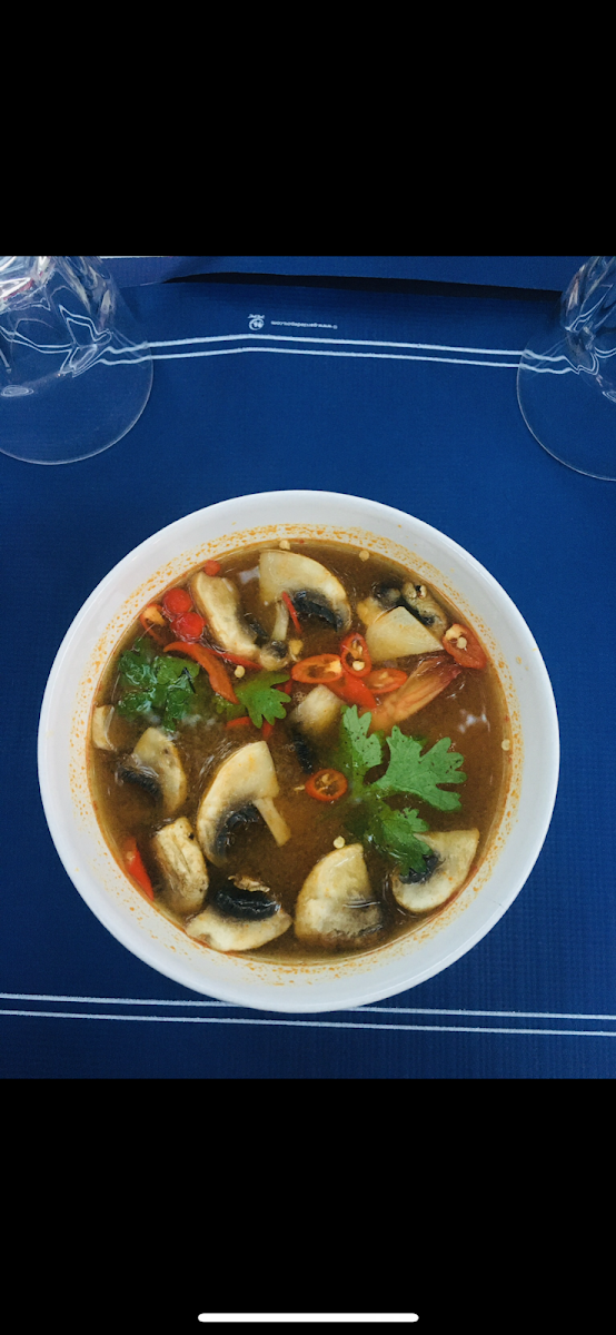 Khun Akorn International-9