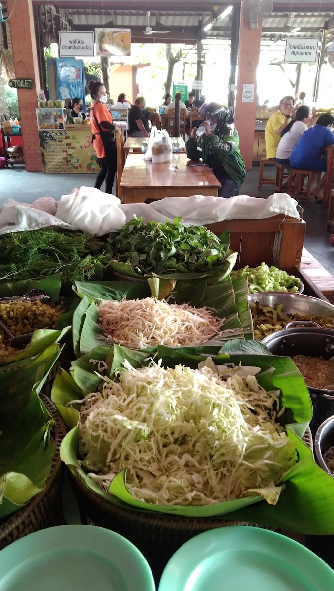Khun Bee Fresh Rice Noodle-8