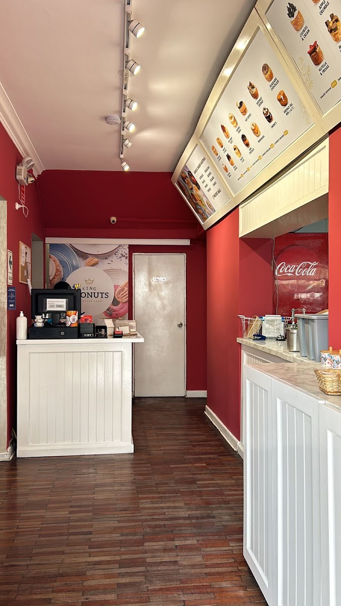 King Kronuts Cafe