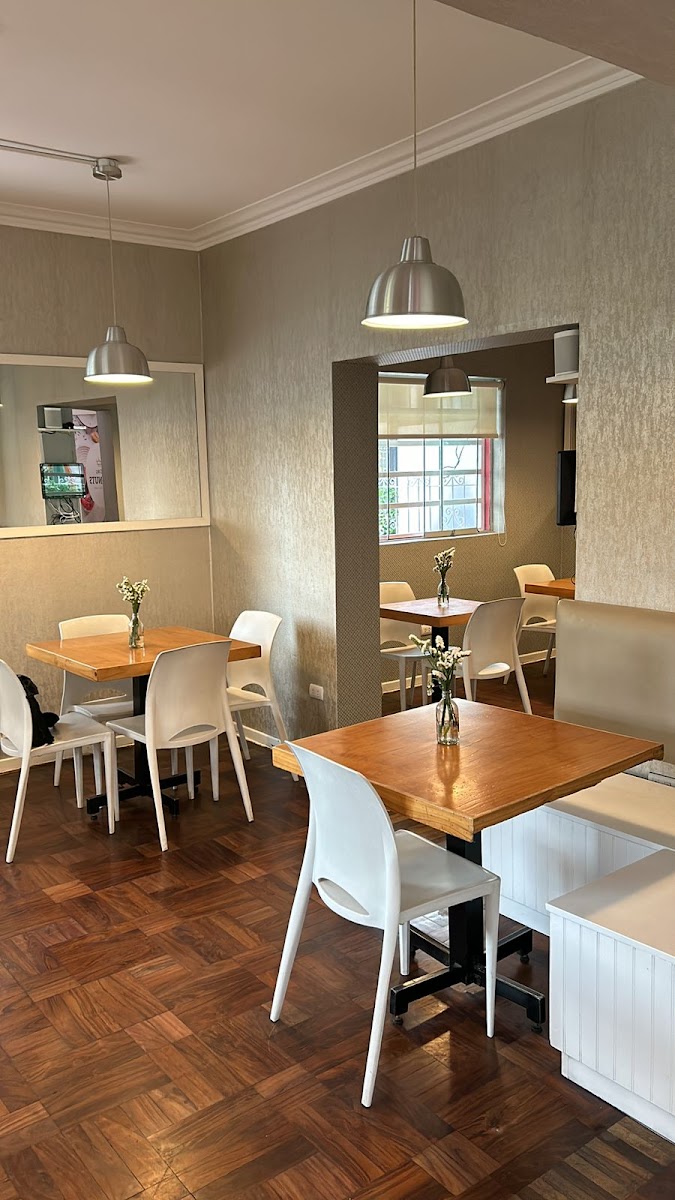 King Kronuts Cafe-6