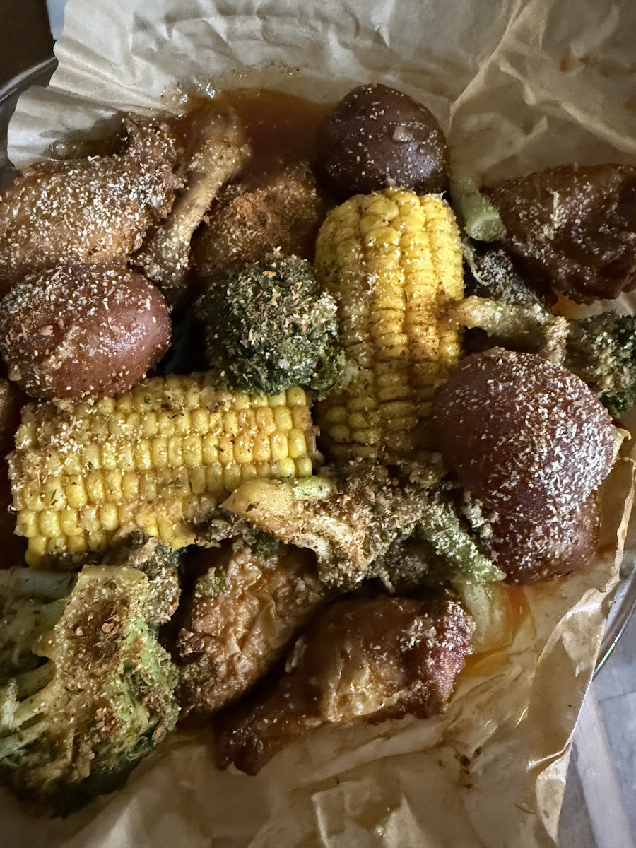 Kingdom Seafood Market-8