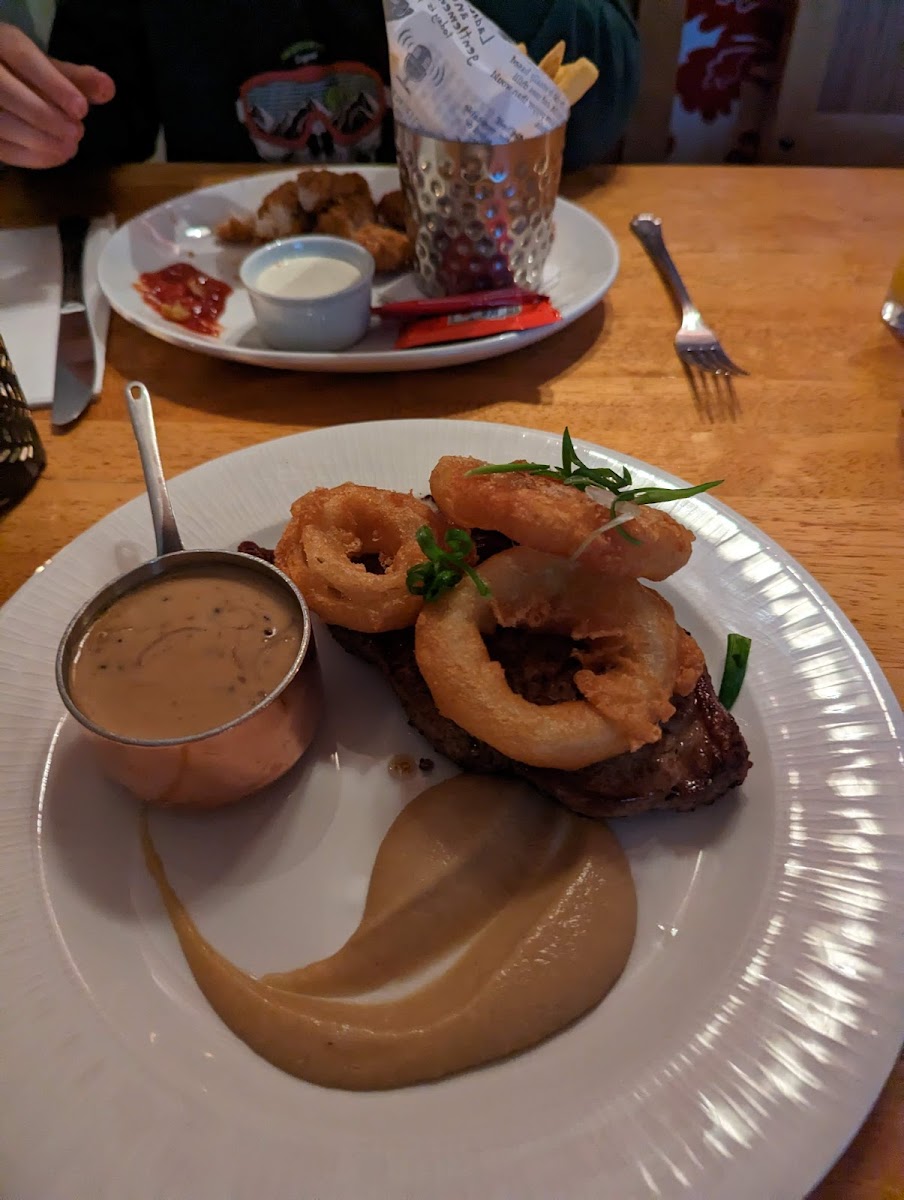 Kingfisher Bistro-8