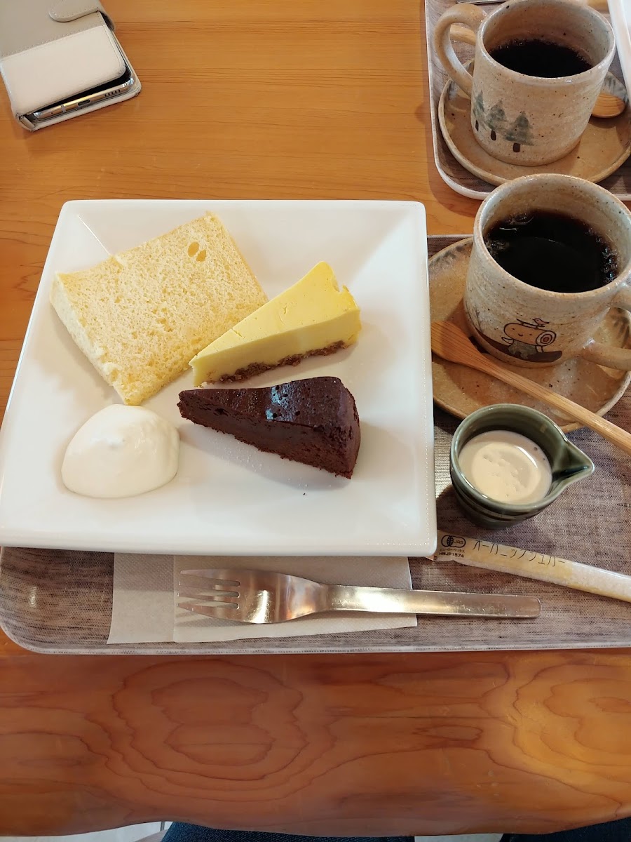 Kinoca - Goods & Cafe-5
