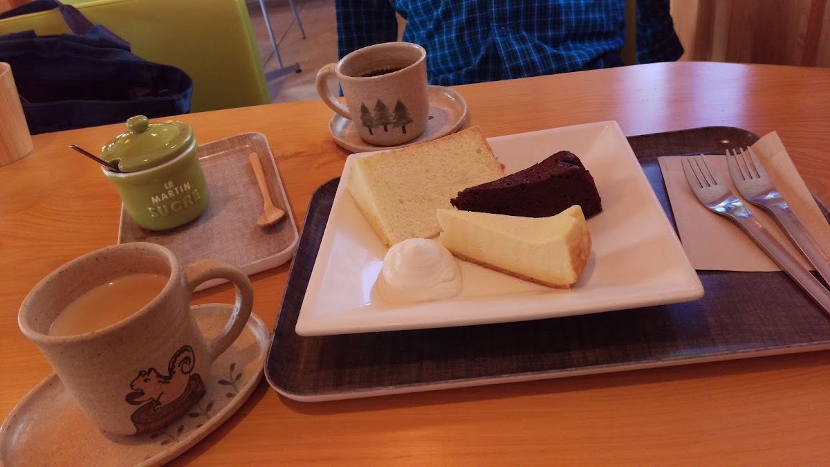 Kinoca - Goods & Cafe-8