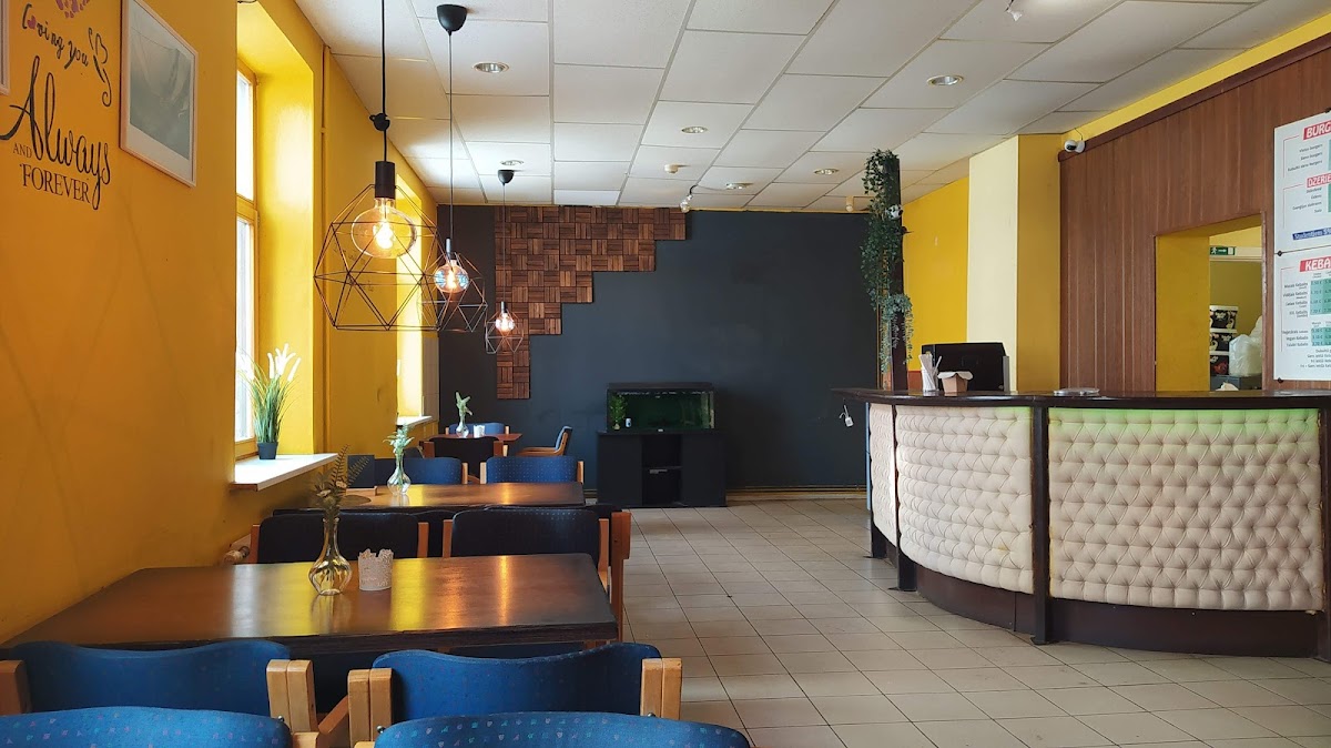Kk Food (Kebab In Valmiera)