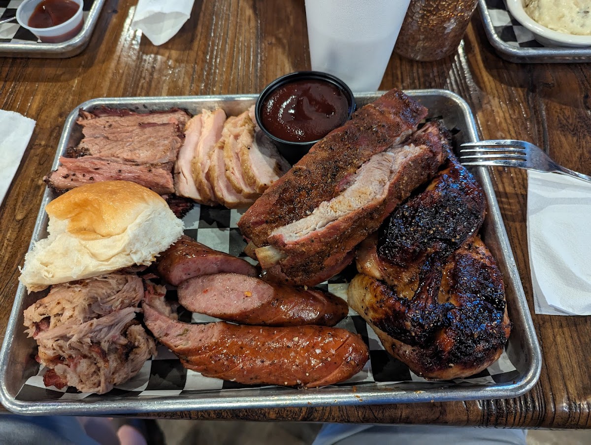 Koal’S Bbq Of Alexandria-10