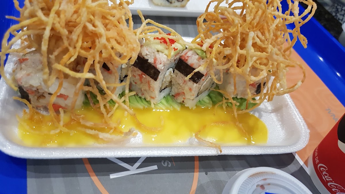 Kobe Sushi & Rolls - C. C. El Condado-4
