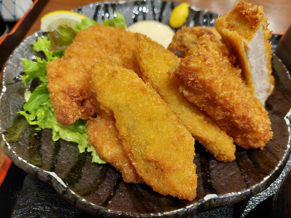 Kochira Marutoku Gyogyobu Nakakecho-10